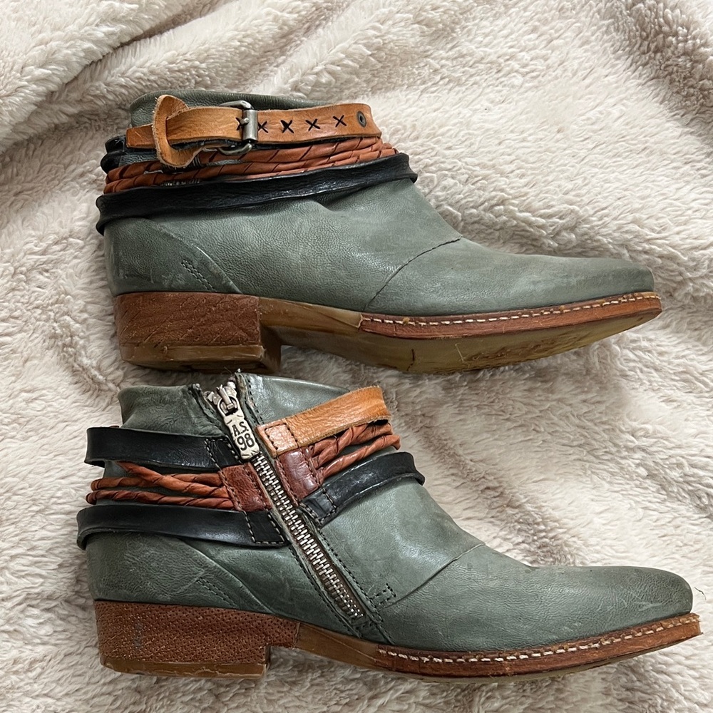 A.S.98 Olive and Tan Ankle Boots